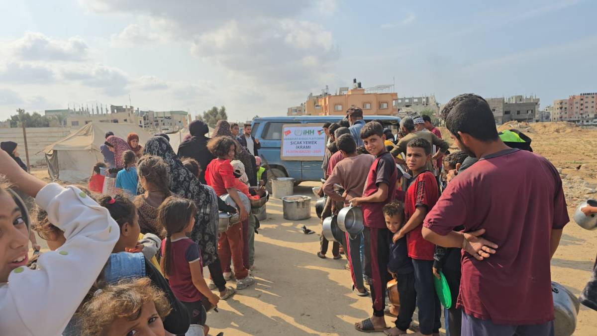 Manavgat’ta Gazze için büyük dayanışma! Hayır çarşısında rekor destek