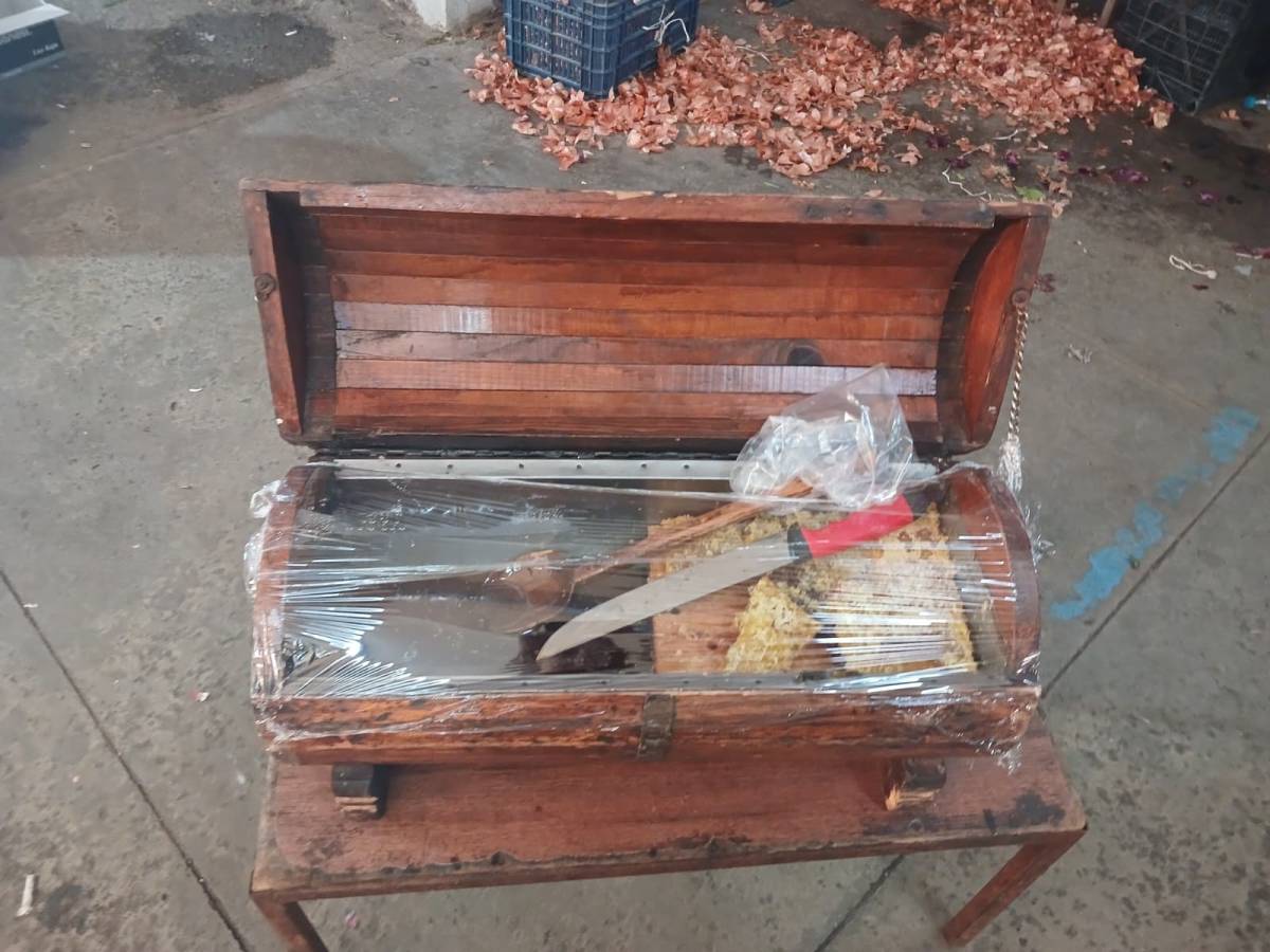 Antalya’da doğal adaçayı ve bala büyük ilgi!