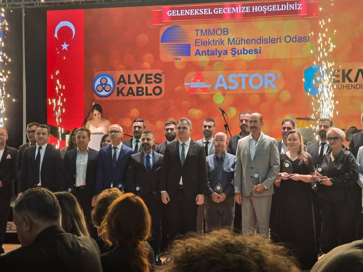 EMO Antalya Şubesi’nden mesleğin duayenlerine onur plaketi