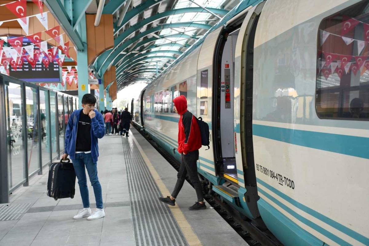 Antalya’ya hızlı tren müjdesi! Bakan Uraloğlu projeyi açıkladı