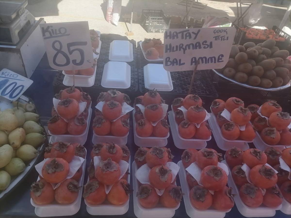 Antalya’da Hurma fiyatı düşüşe geçti