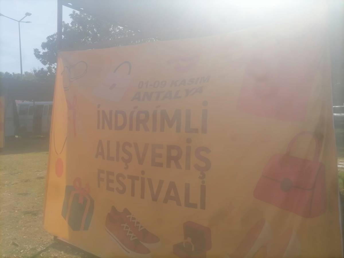 Antalya’da İndirimli Alışveriş Festivali Başladı