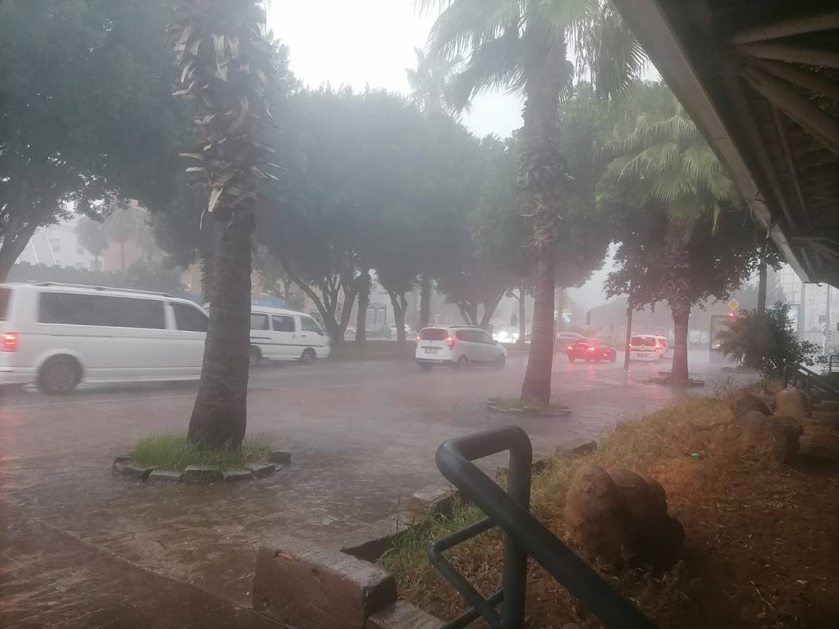 Antalya’da kuvvetli yağış etkili oldu