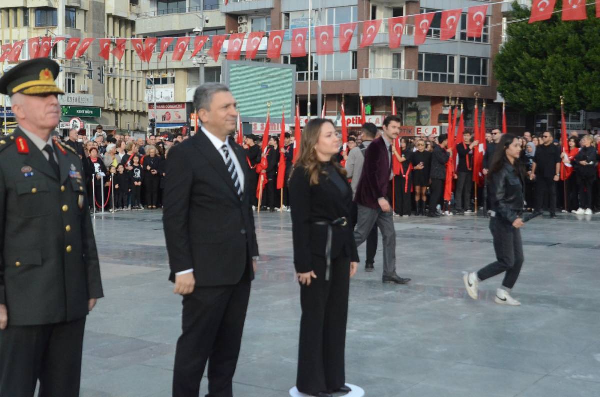 Antalya’da Mustafa Kemal Atatürk Anıldı