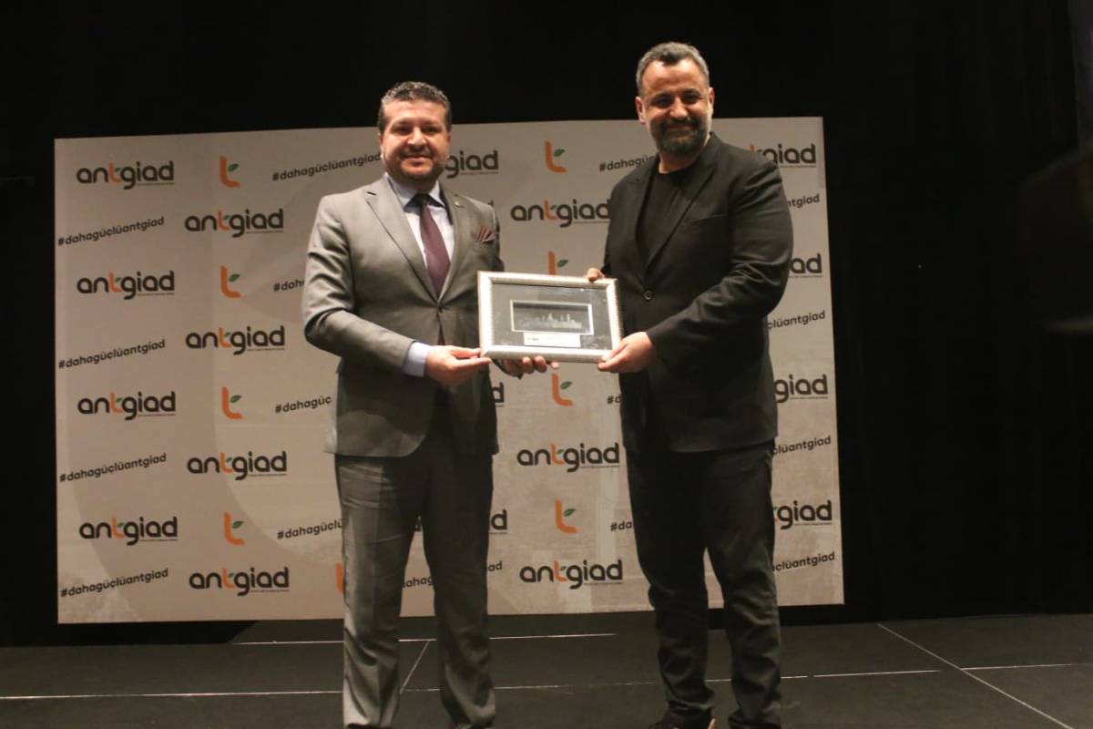 Hüseyin Özbek Antalya’da yaşadıklarını anlattı! Franchise hatası, AVM yanılgısı, kredi krizi