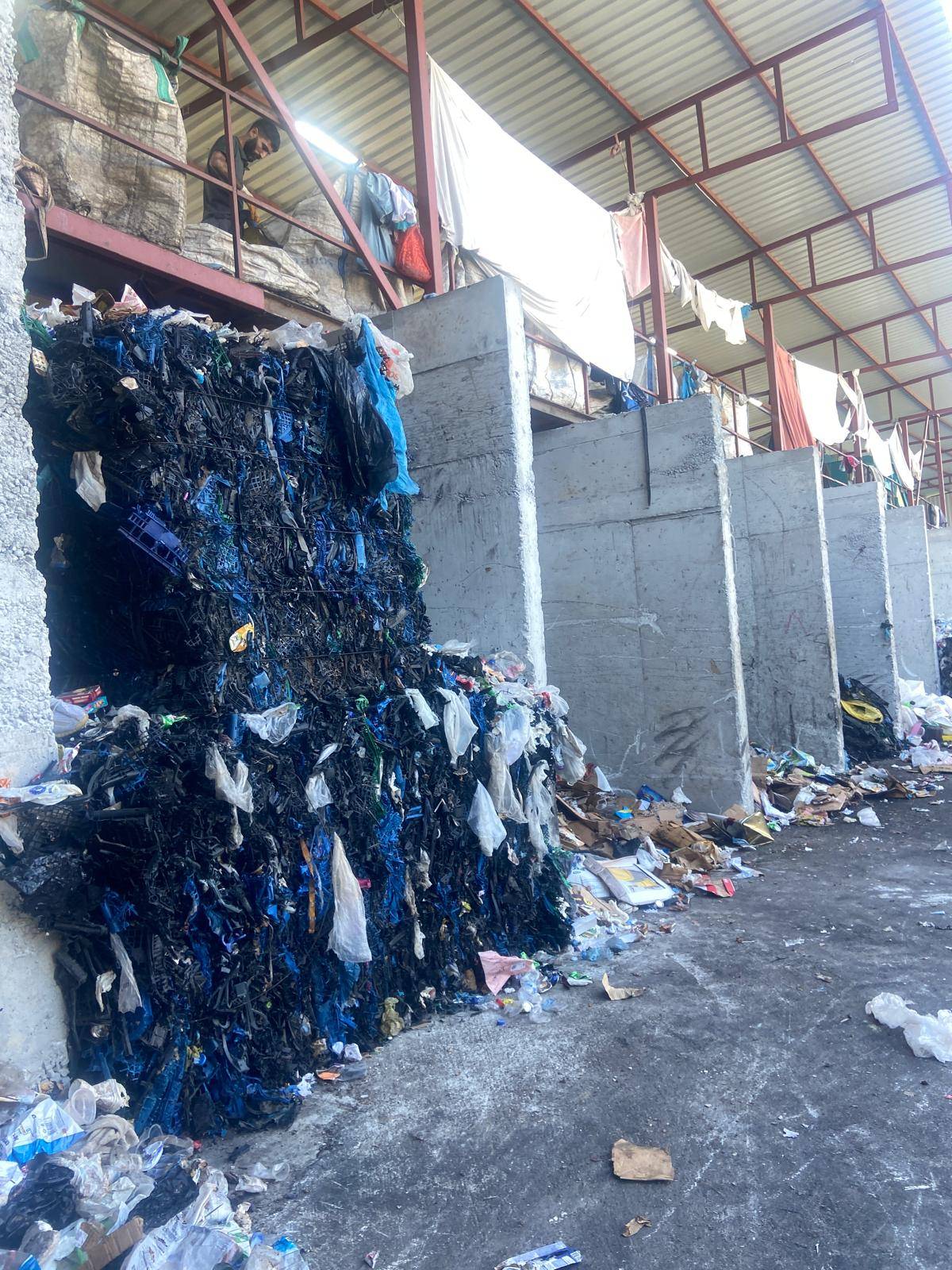 Kemer’de lisansız işletme zehir mi saçıyor!