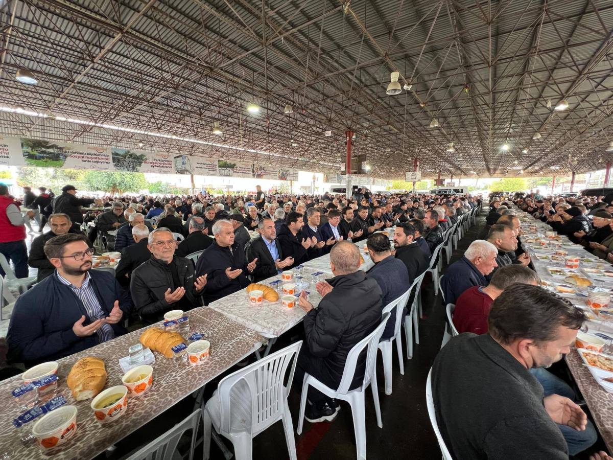 Şeref Efe anısına düzenlenen Mevlid-i Şerif’e yoğun katılım