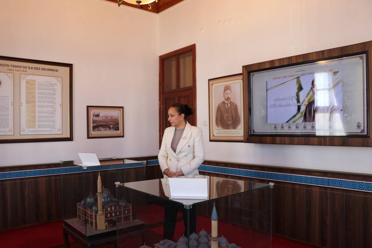 Tarihi konak, Burdur'un ilk milletvekili Mehmet Akif Ersoy’un yaşamına ışık tutuyor