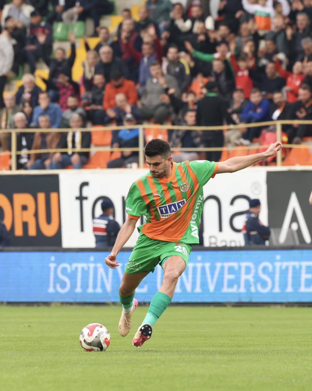 Alanyaspor’dan ilk yarıya moralli veda