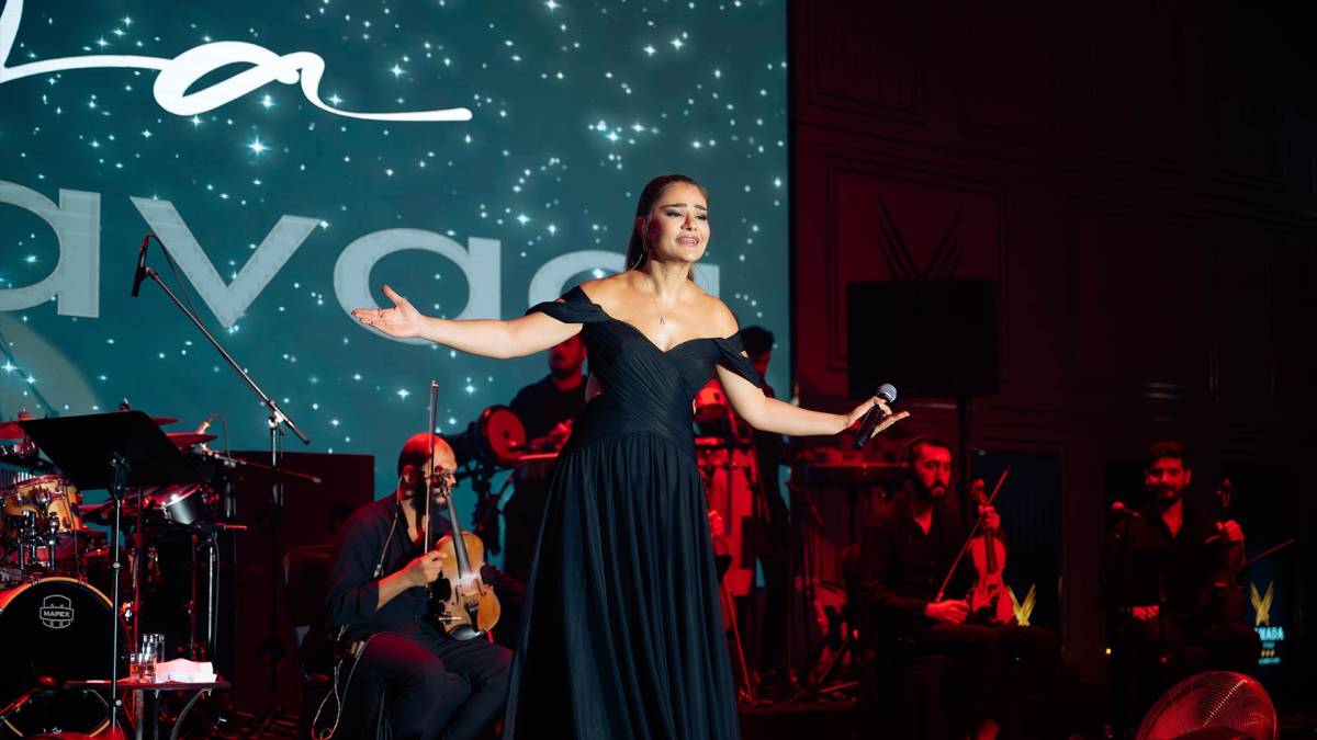 Yeni yılda iki gecede iki yıldız