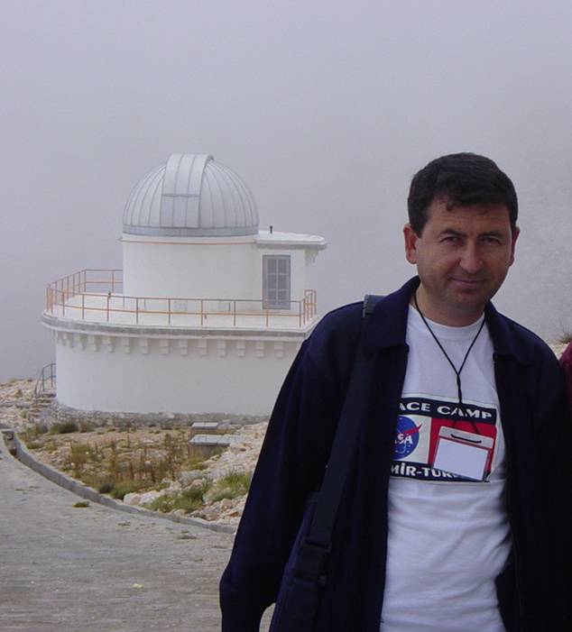 Prof. Dr. Esenoğlu: Gökyüzündeki ışık ve yoğun ses, düşen kuyruklu yıldızın parçaları