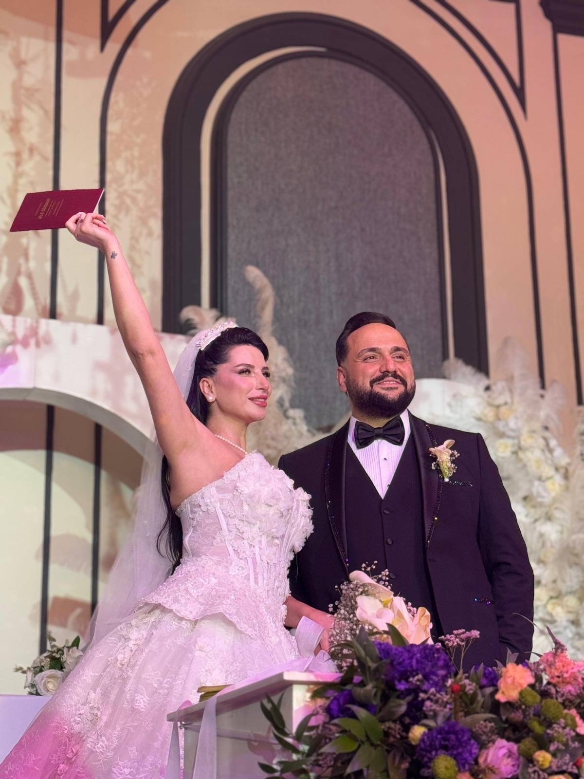 Fatoş & Ali Can Konca çifti görkemli bir törenle evlendi