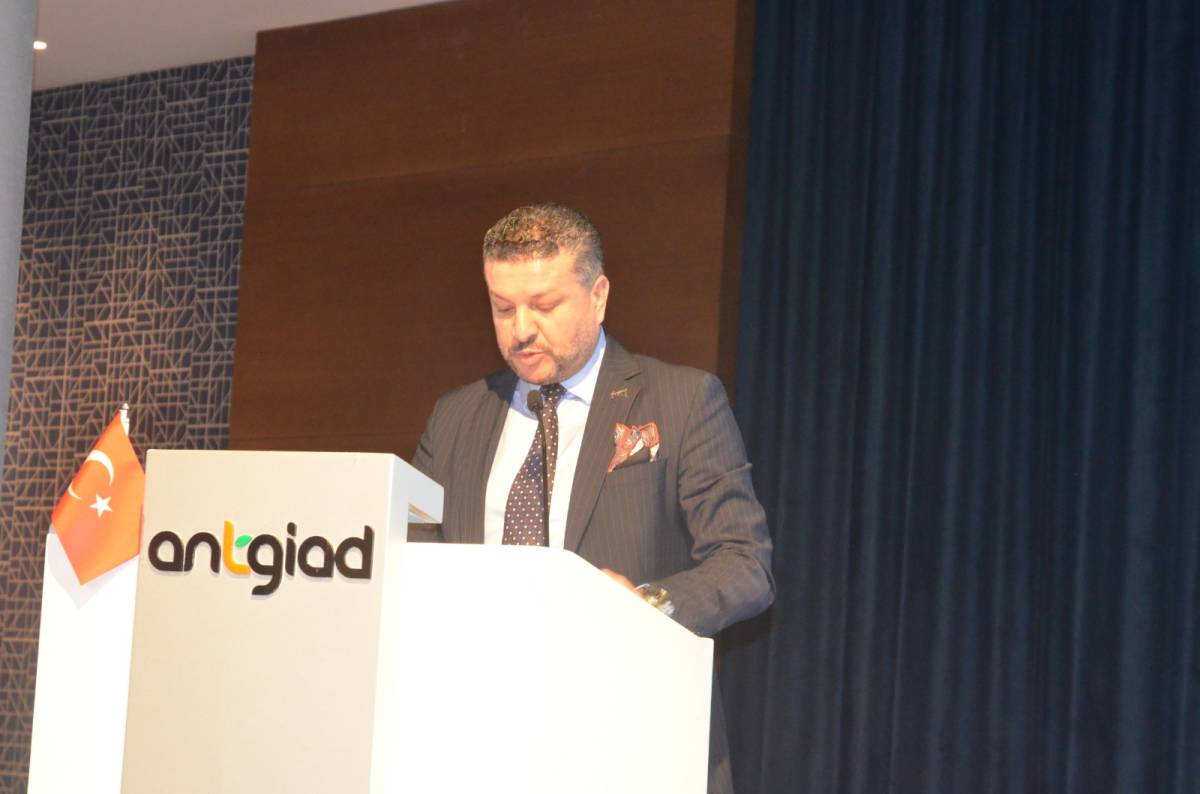 “Rekabet sahada olmalı”