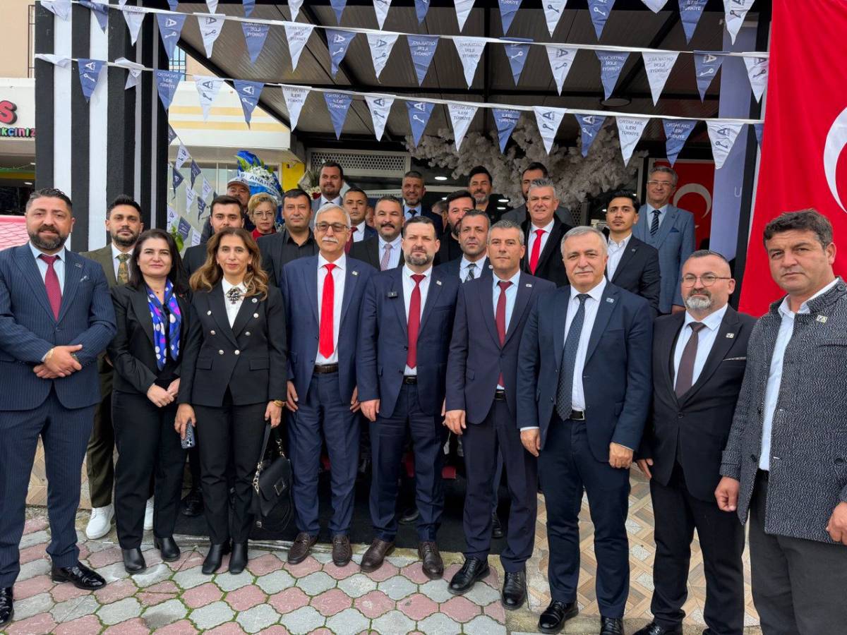 Anahtar Parti Kemer’de 1. Olağan Kongresini gerçekleştirdi