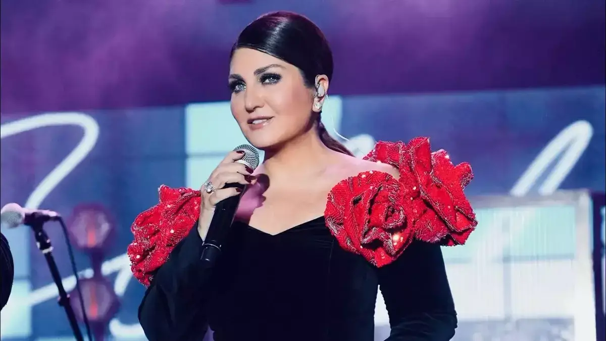 Sibel Can'dan dudak uçuklatan jest!