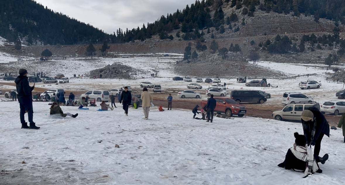 Antalya'da kar keyfi