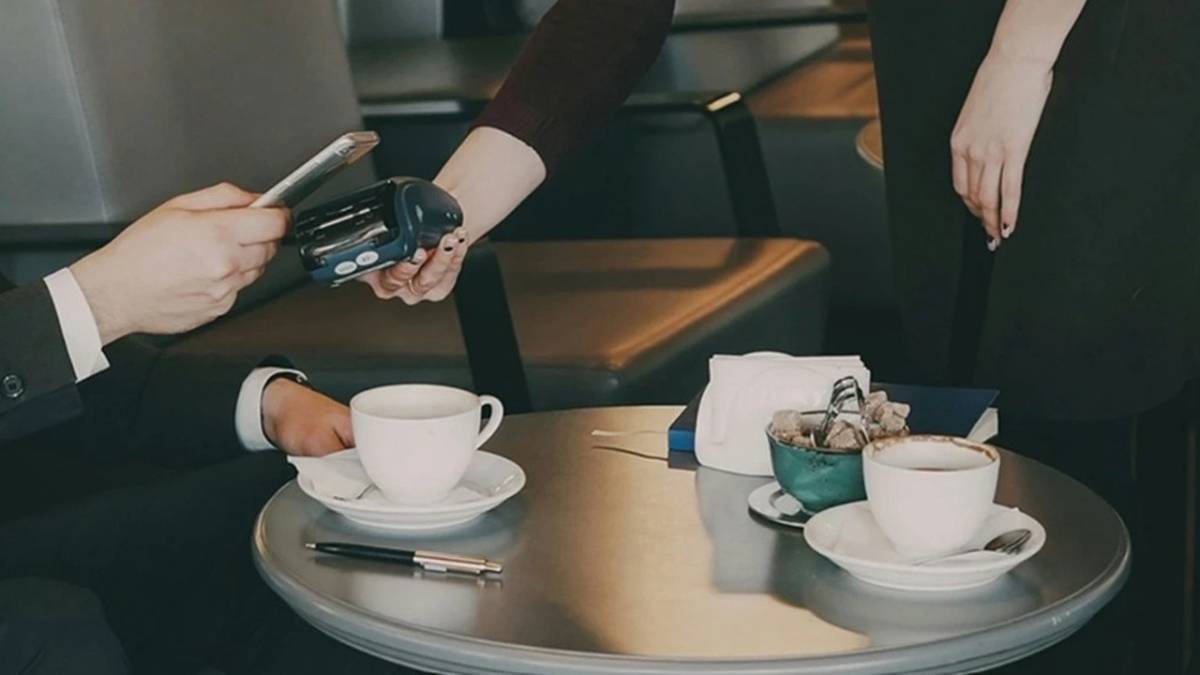 Antalya’da restoranlarda yeni dönem başladı! Hizmet sektörü için kritik uyarı geldi