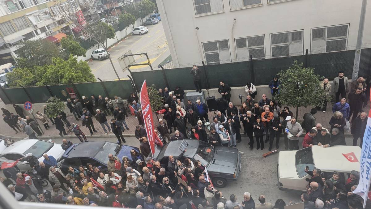 CHP’den TÜİK önünde asgari ücret tepkisi!