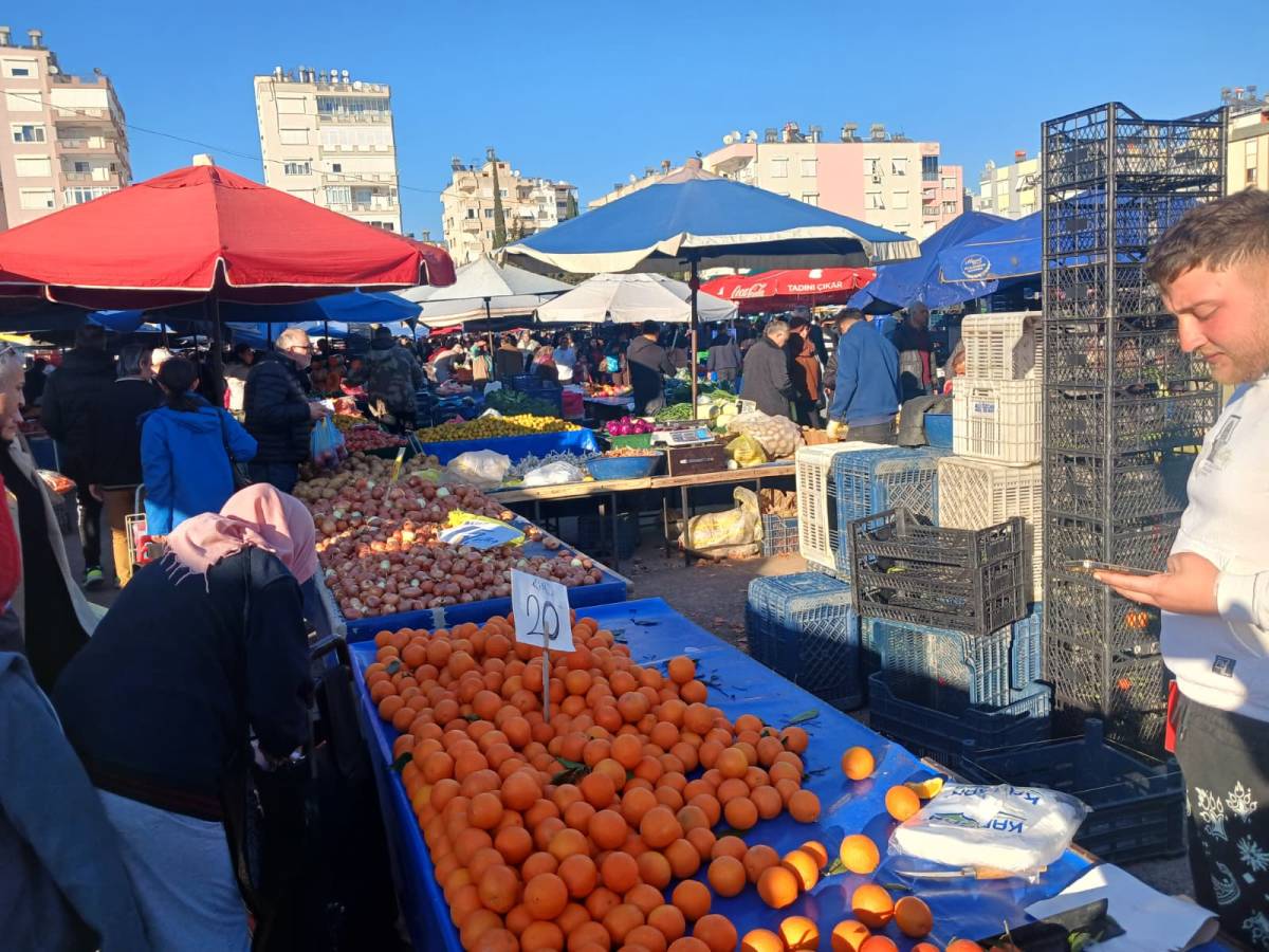 Antalya'da meyve fiyatları!