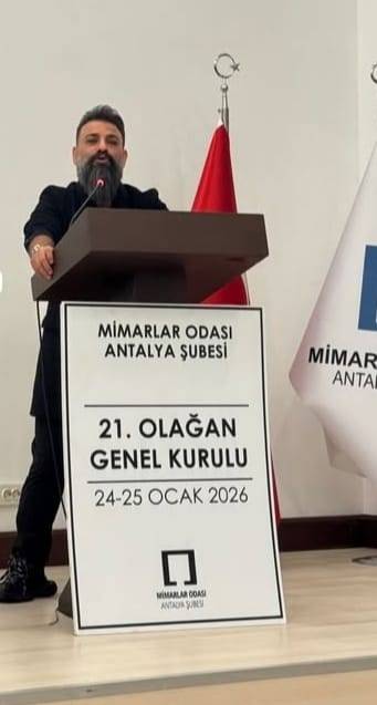 “Bu odayı koltuk için değil, kent için yönettik”