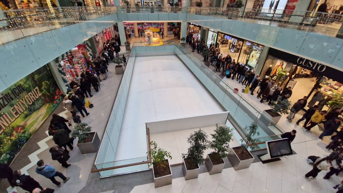 Antalya’nın en büyüğü kapılarını açtı