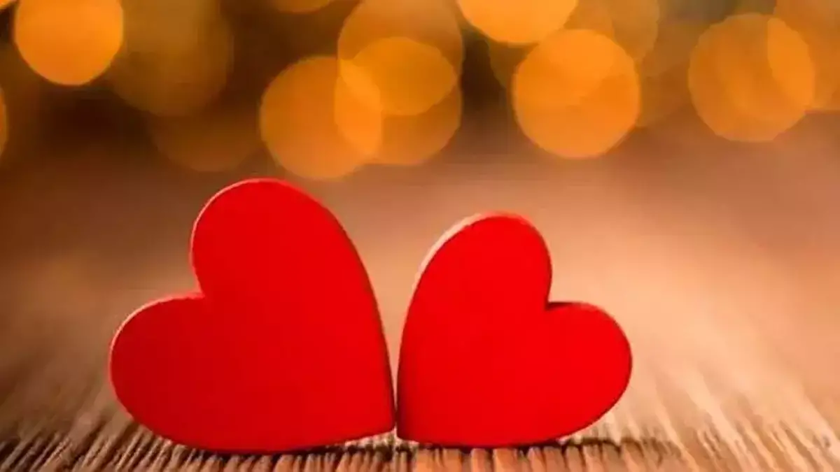 Sevgililer Günü’nde yollanabilecek mesajlar!