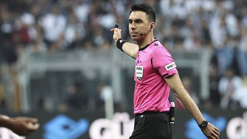 Arda Kardeşler hakemliği bıraktı!