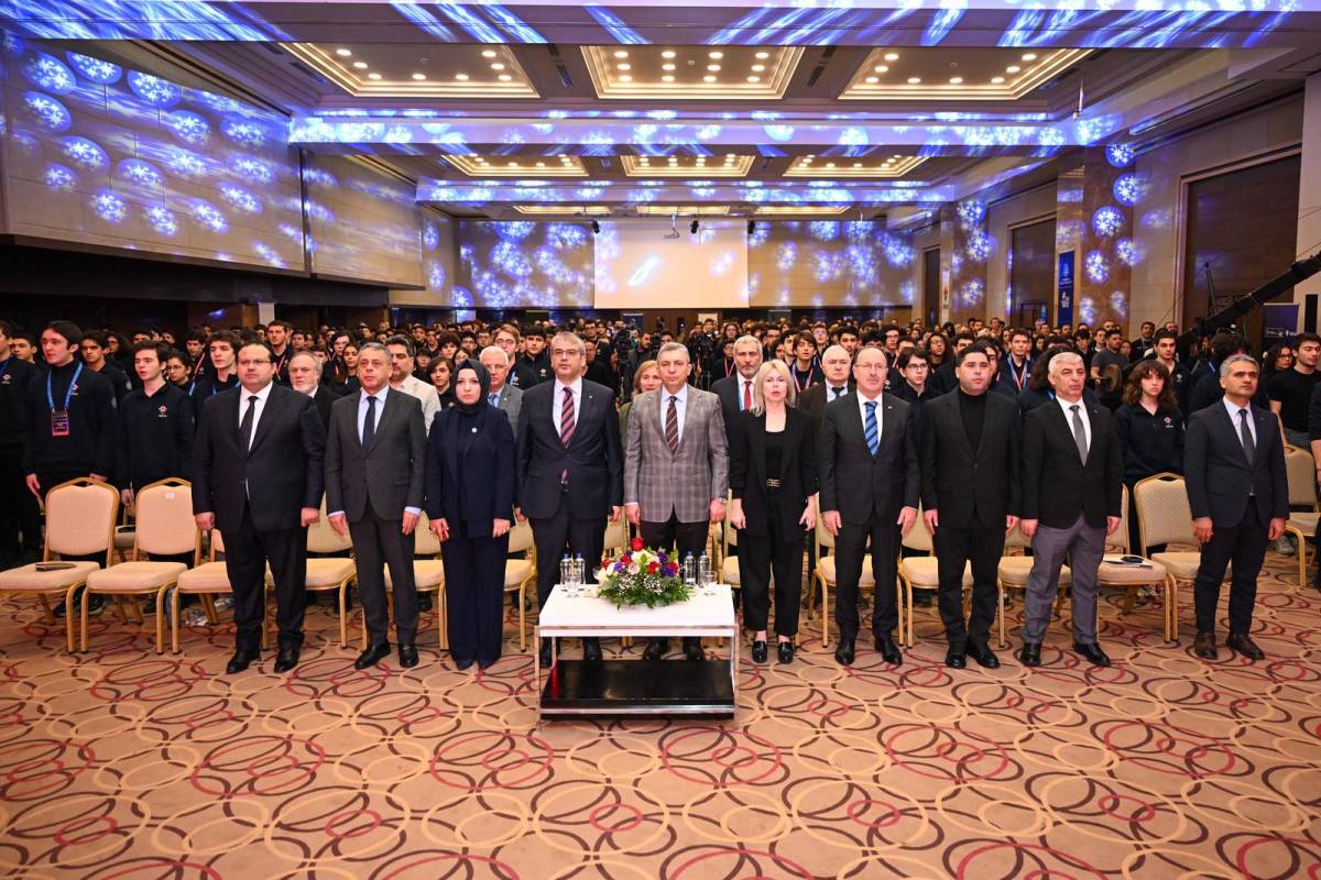 TÜBİTAK 33. Bilim Olimpiyatları Ödül Töreni Antalya'da düzenlendi