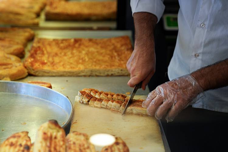 Antalya’nın meşhur börekçileri!