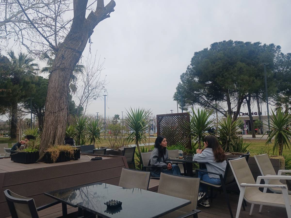 Antalyalılar hafta sonunun tadını çıkartıyor!