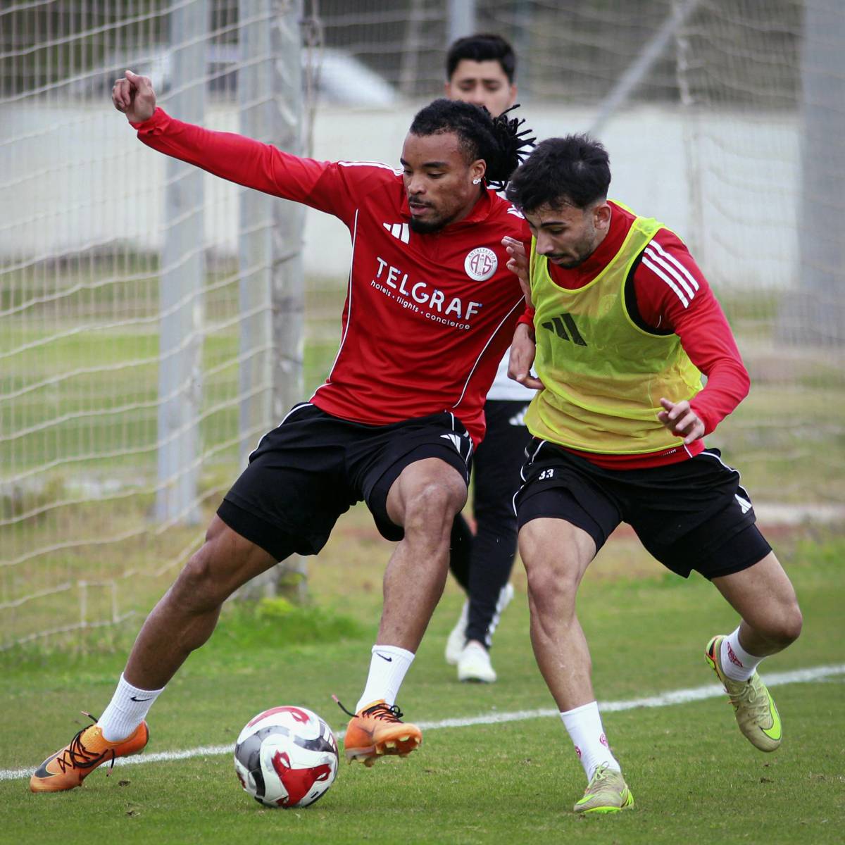 Antalyaspor için kritik deplasman! Başakşehir karşısında çıkış arayacak