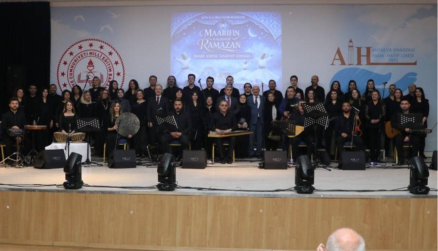 Antalya Anadolu İmam Hatip Lisesi’nde tasavvuf musikisi gecesi
