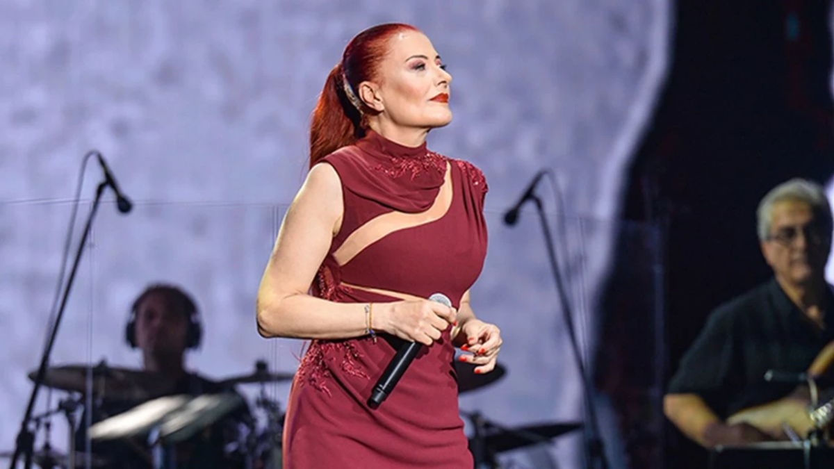 Mahsun Kırmızıgül, Candan Erçetin ve Erol Evgin Antalya’da