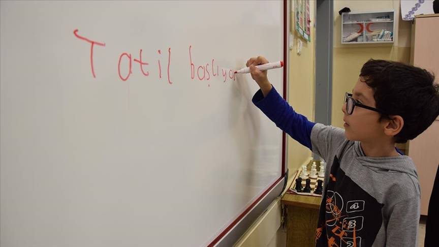 Okullarda ikinci ara tatil yarın başlayacak!