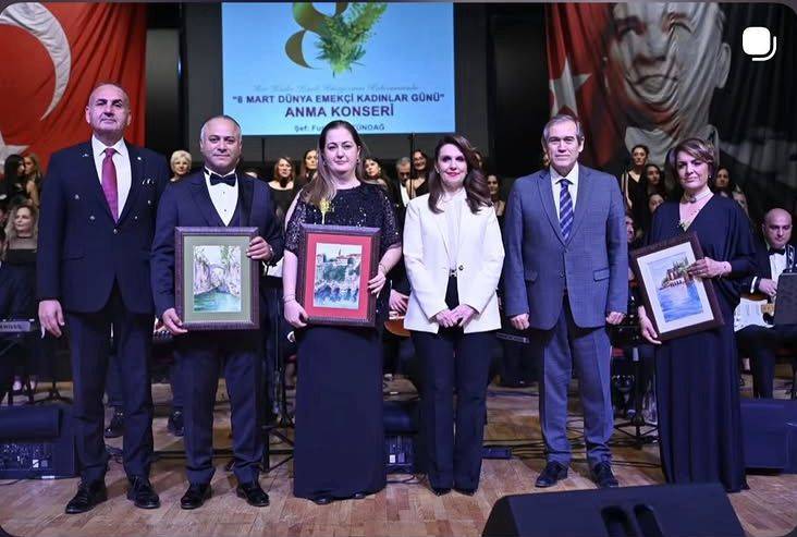 Antalya’da 8 Mart’a anlamlı anma! “Her Kadın Kendi Hikayesinin Kahramanıdır”