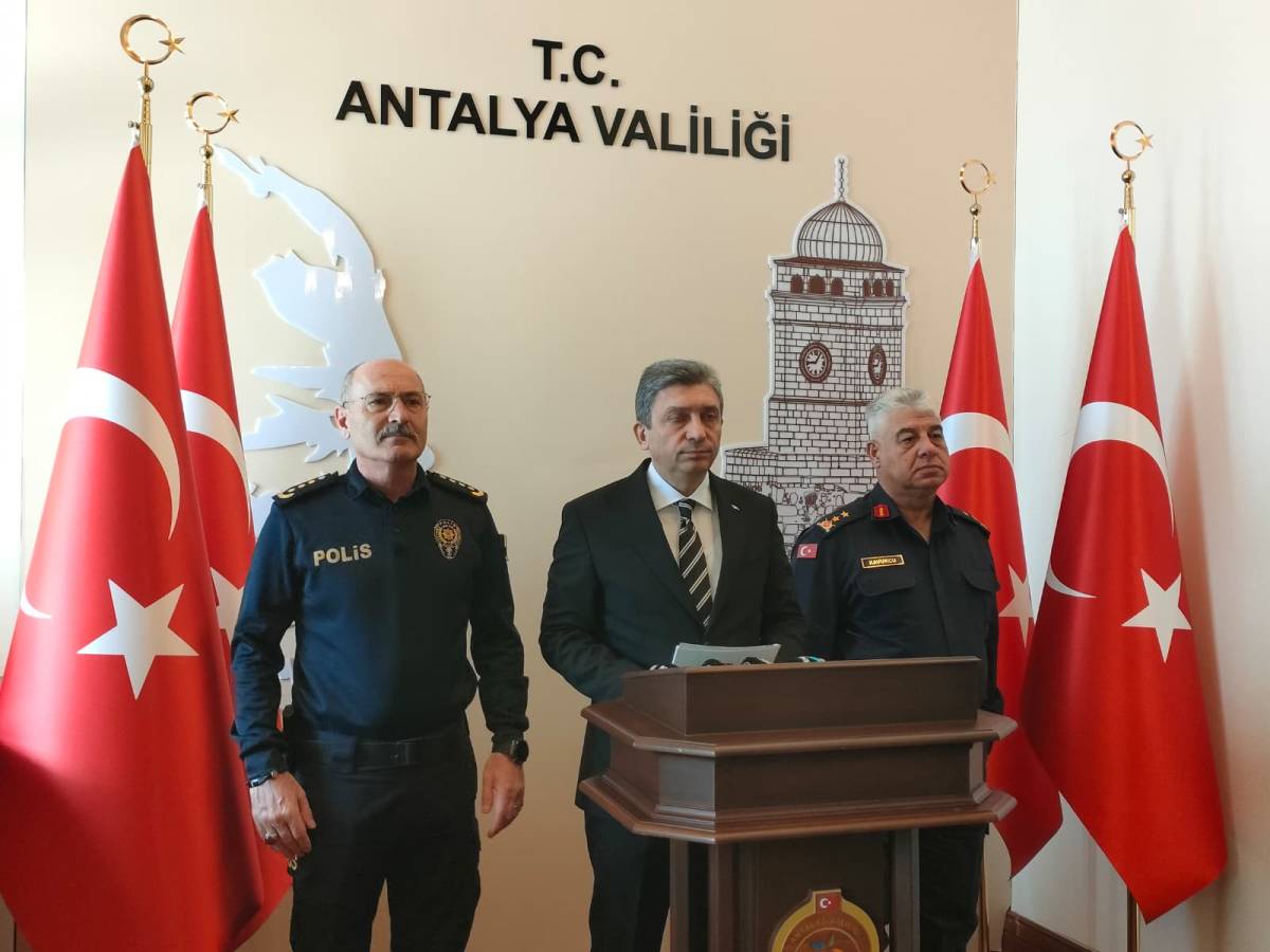 Vali Şahin açıkladı! Antalya’da suçla mücadelede yüksek başarı