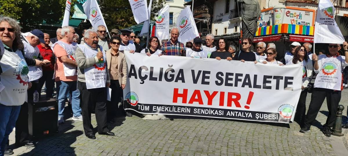 Emekliler geçim derdini dile getirdi