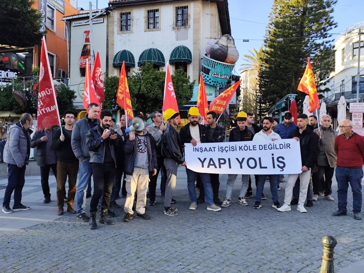 TOKİ şantiyesinde çalışan işçiler hakları için eylem yaptı