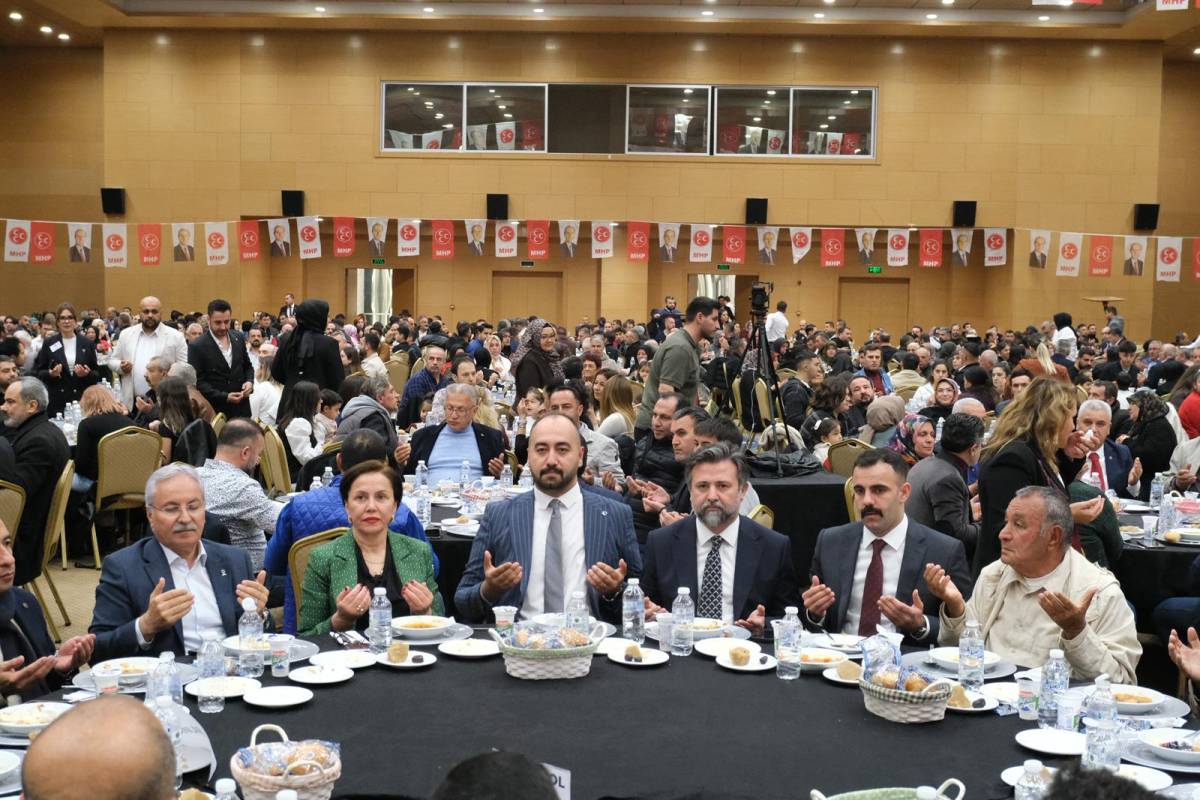 MHP Kepez İlçe Teşkilatı’ndan iftar programı