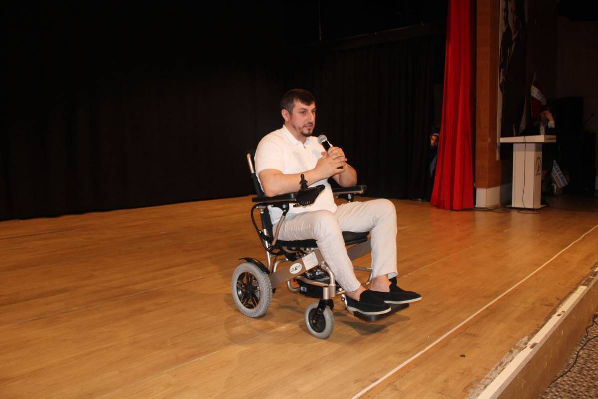 AKATÜB 8. Olağan Genel Kurul toplantısı coşkuyla gerçekleşti