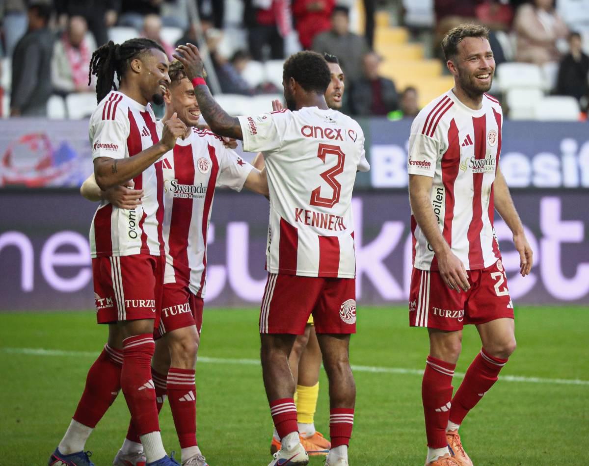 Antalyaspor ile Konyaspor karşı karşıya! Maçın muhtemel 11’leri