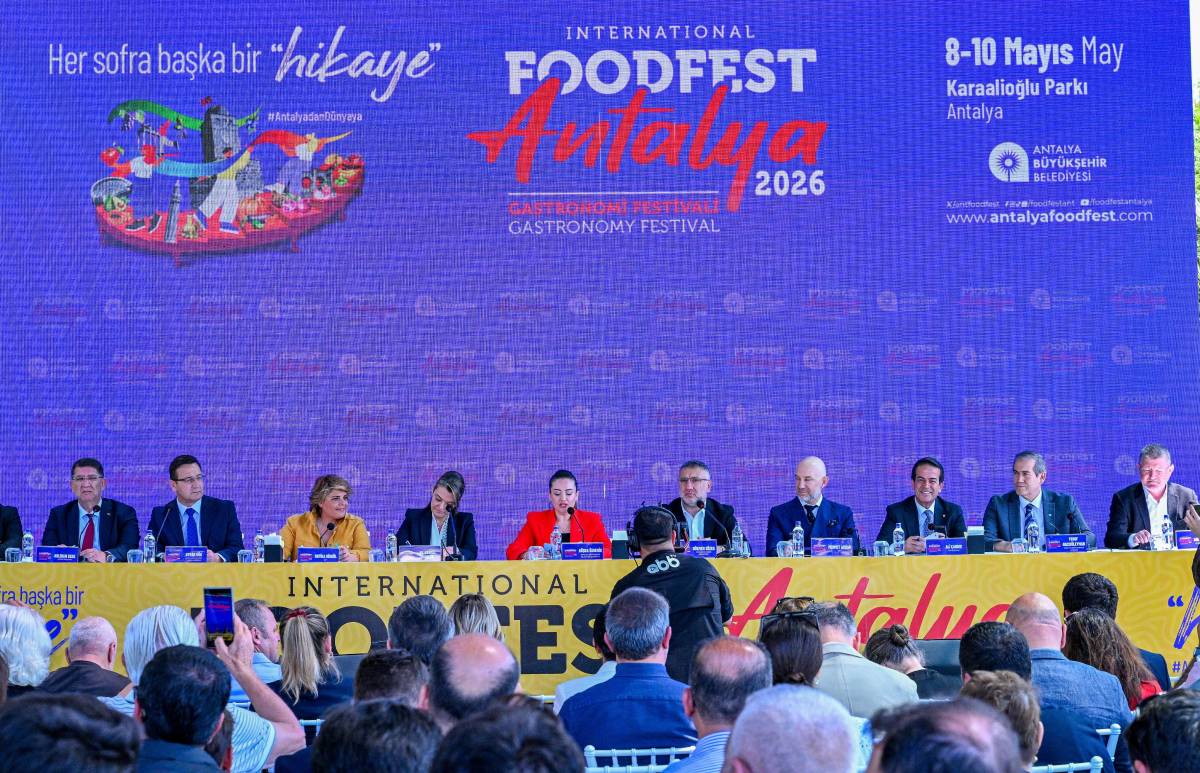 Son akşam yemeği! Antalya’da bir masa, bir fotoğraf ve görünmeyen gerçek