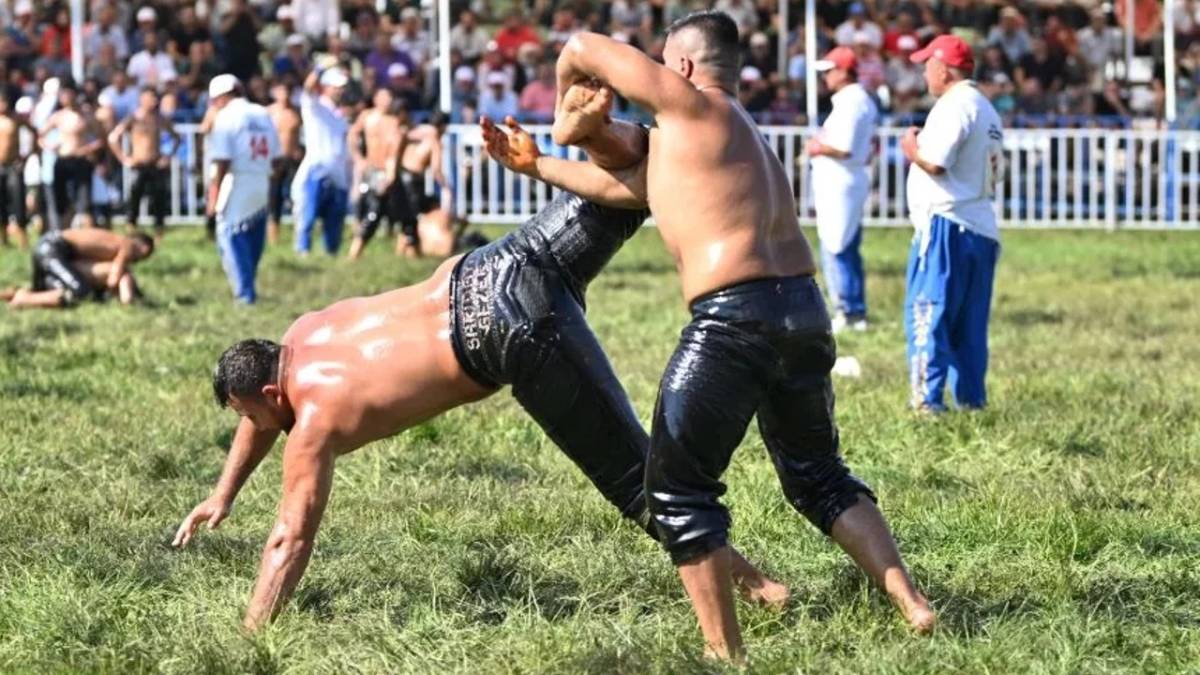 Kepez Yağlı Güreşleri 2026 başlıyor! Başpehlivanlar Antalya’da