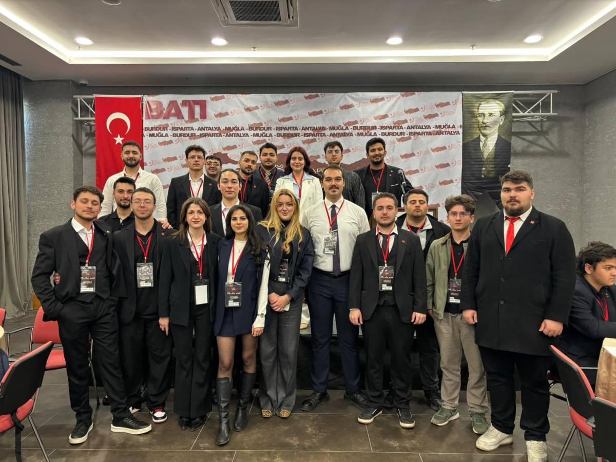 Üniversite komisyonu öğrenci çalıştayı tamamlandı