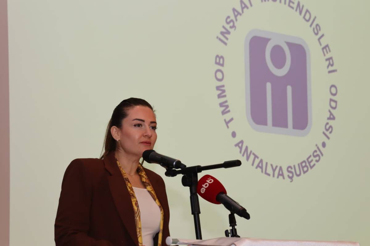 Antalya’da kentsel dönüşüm ve deprem masaya yatırıldı