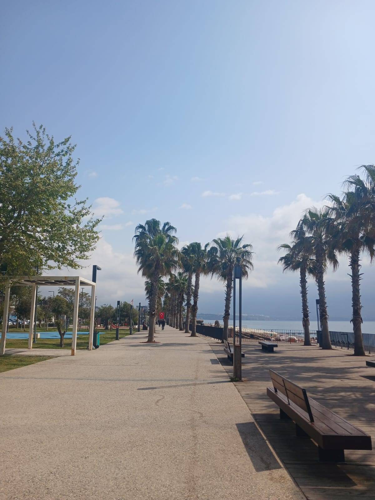 Antalyalılar sabah sporunda Konyaaltı’nda buluşuyor!