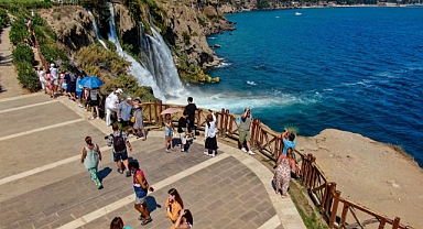 Antalya, turizmde tüm zamanların en iyi ilk 9 aylık ziyaretçi verisine ulaştı