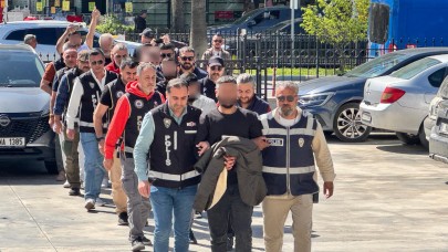 Adliyeye sevk edilirken "Düğün alayı mı var" demişlerdi, 3'ü tutuklandı