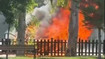 Antalya'da inanılmaz olay! Otomobil alev topuna döndü