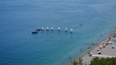 Antalya'da Termometreler Yandı! Sıcakla Baş Etmenin Yolu